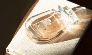 Stigao najiščekivaniji parfem ovoga ljeta 'Creed Wind Flowers'